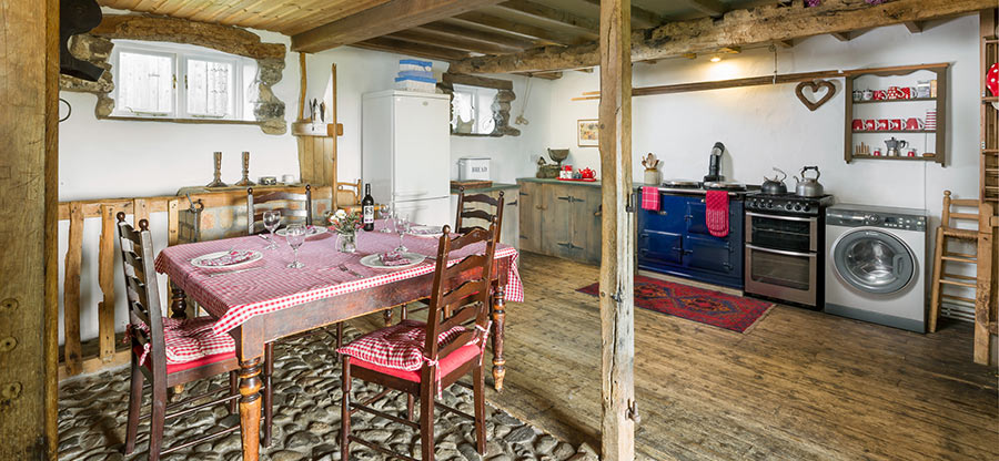Stable Kitchen with Aga